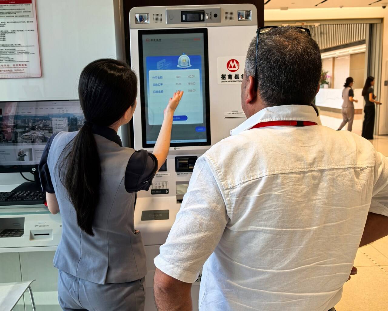 最新医保卡提取现金方法自助提款机方法分析(最方便真实的金华医疗保障卡怎么提取现金方法)